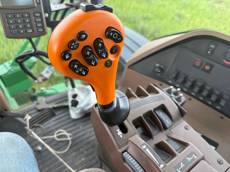 john-deere-4920-image-10