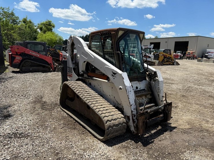 bobcat-t300-image-6