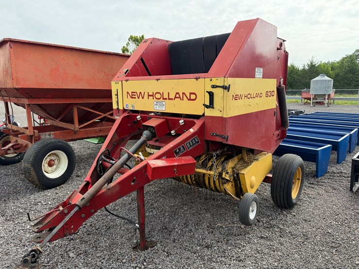 new-holland-630-image-1