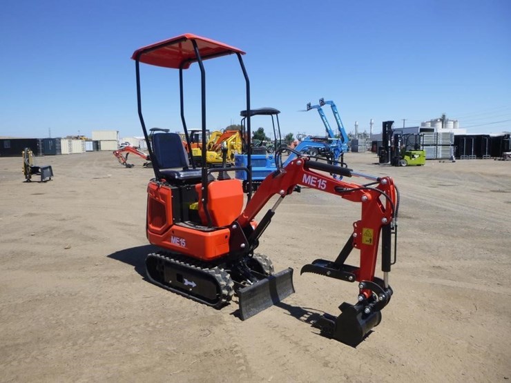 2026-me15-hydraulic-excavator-image-2