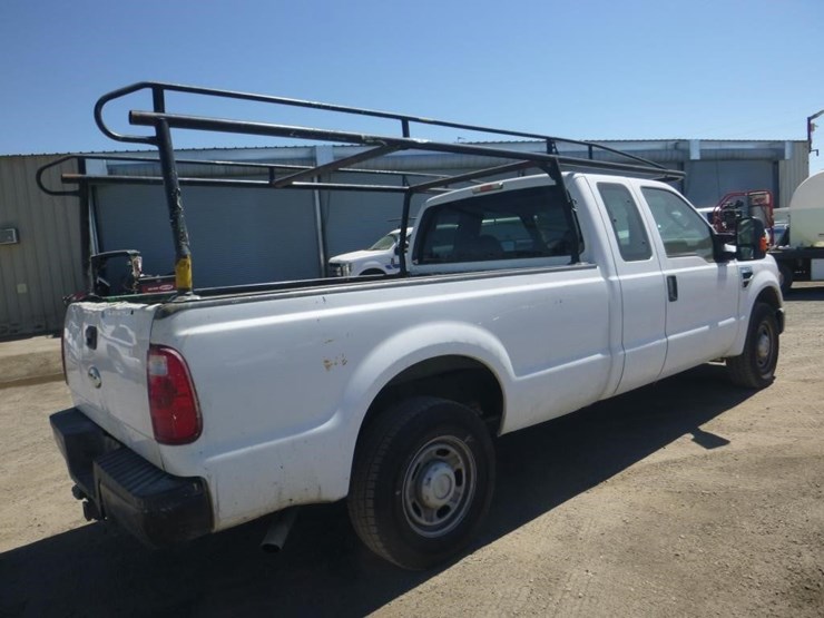 2010-ford-f250-image-3
