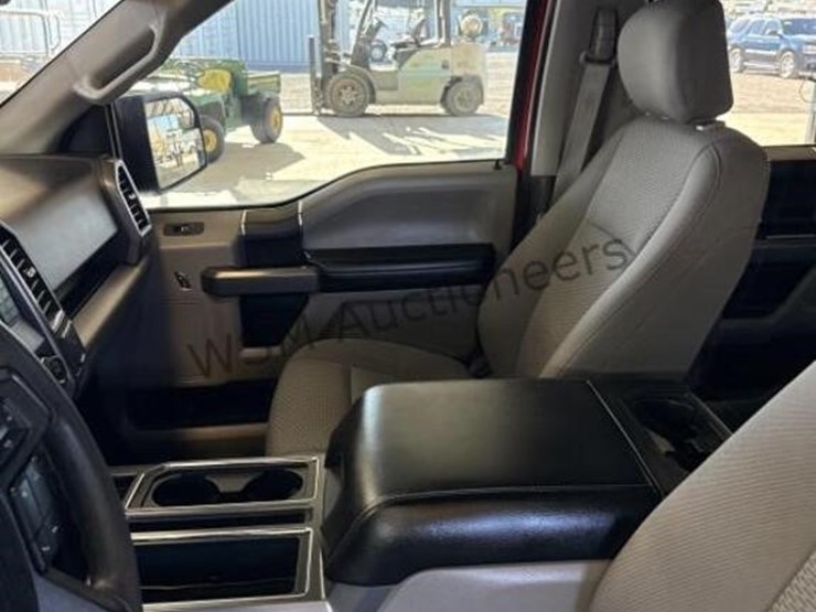 2018-ford-f150-image-21