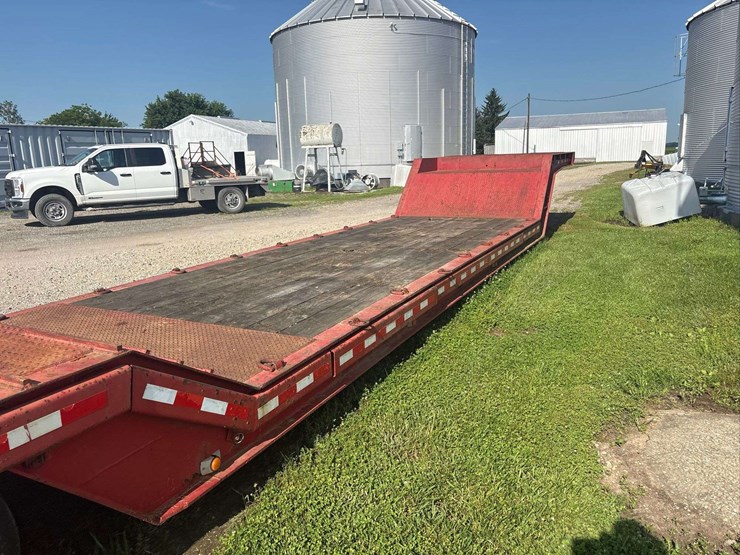 1978-lowboy-muva-trailer,-50ft,-12ft-neck,-22ft-well,-15ft-rear,-tandem-axle,-with-outriggers-image-21