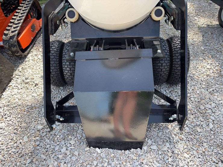 mt800-wheeled-mini-mixer-truck-with-13.5hp-gasoline-engine-image-13