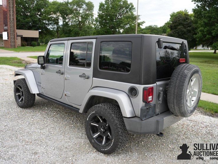 2015-jeep-wrangler-image-7