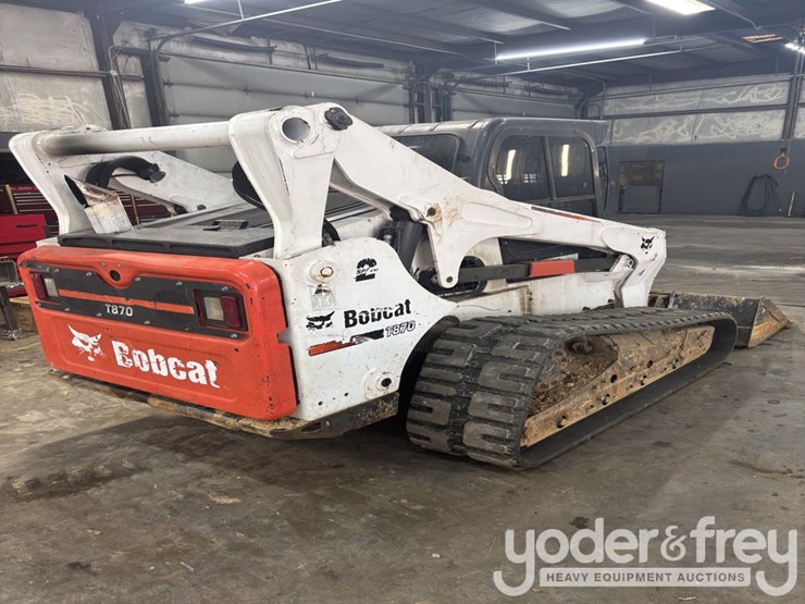 2016-bobcat-t870-image-5
