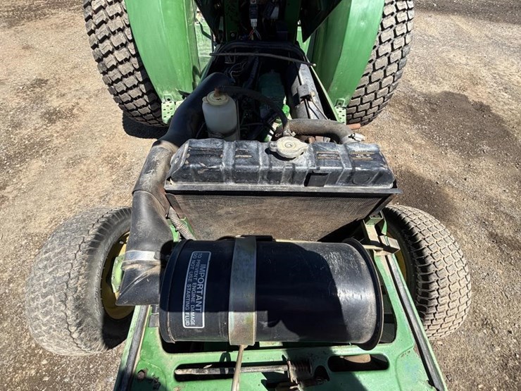 john-deere-1070-image-34
