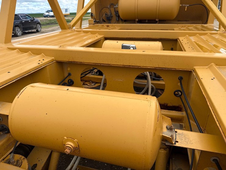 r-way-belly-dump-trailer-image-26