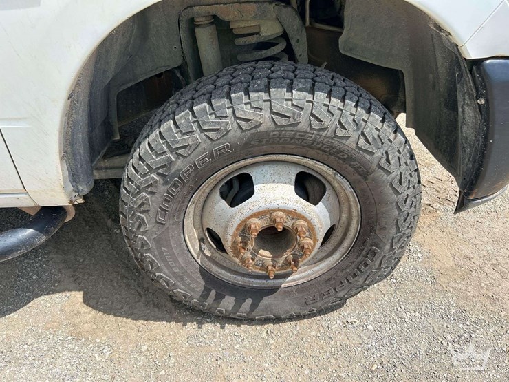 2018-dodge-3500-image-35