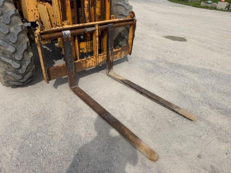 lift-king-4x4-rough-terrain-forklift-image-24