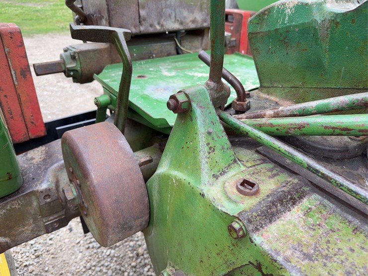 john-deere-60-image-26