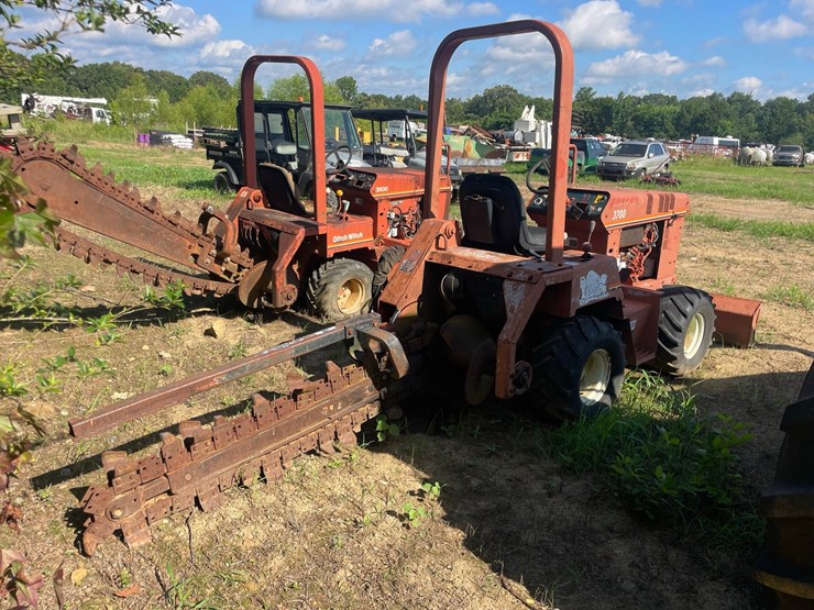 ditch-witch-3700dd-image-3