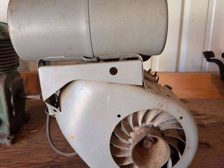 (3)-small-engines-image-3