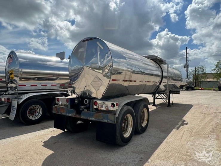 1977-butler-tanker-image-4