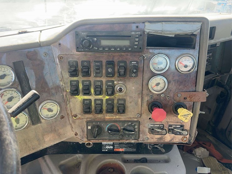 2007-international-9200i-image-29