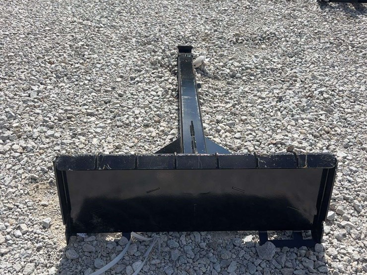 giy-model-stb47-skid-steer-telescopic-boom-attachment-image-6