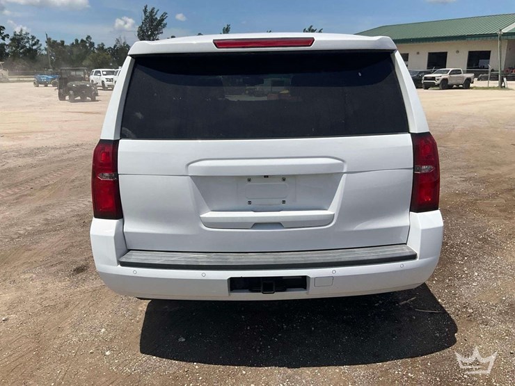 2020-chevrolet-tahoe-image-29