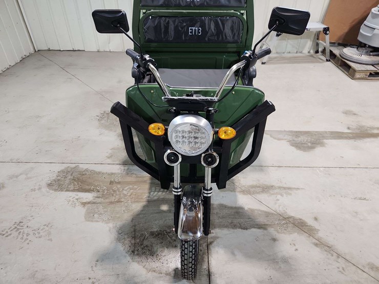 electric-tricycle-image-8