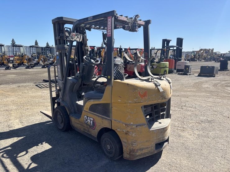 2020-caterpillar-2c6000-image-4