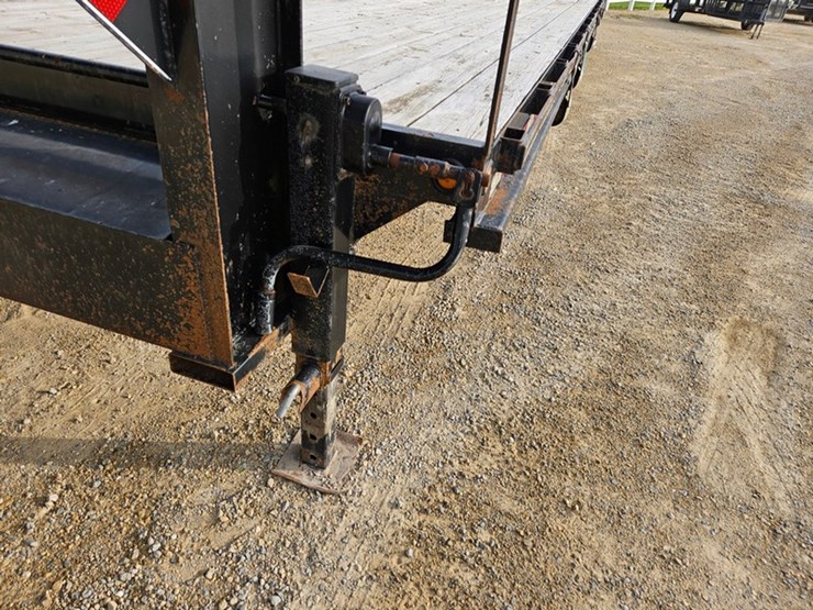 2019-kaufman-102"-image-15