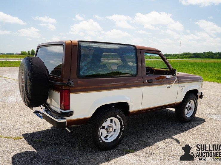 1986-ford-bronco-image-5
