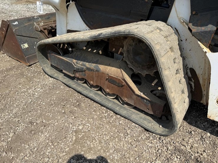 2022-bobcat-t62-image-17