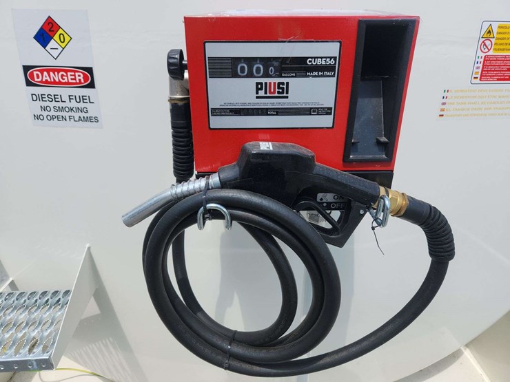am-tank-fuel-tank-with-pump/nozzle-(2376-gallon/8995-litre)-image-6