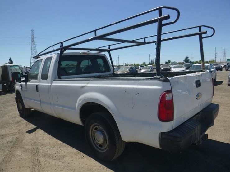 2010-ford-f250-image-4