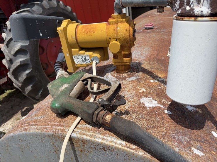 500-gallon-diesel-tank-with-newer-13gpm-pump-image-3
