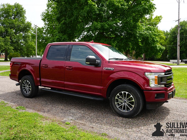 2018-ford-f150-xlt-image-3