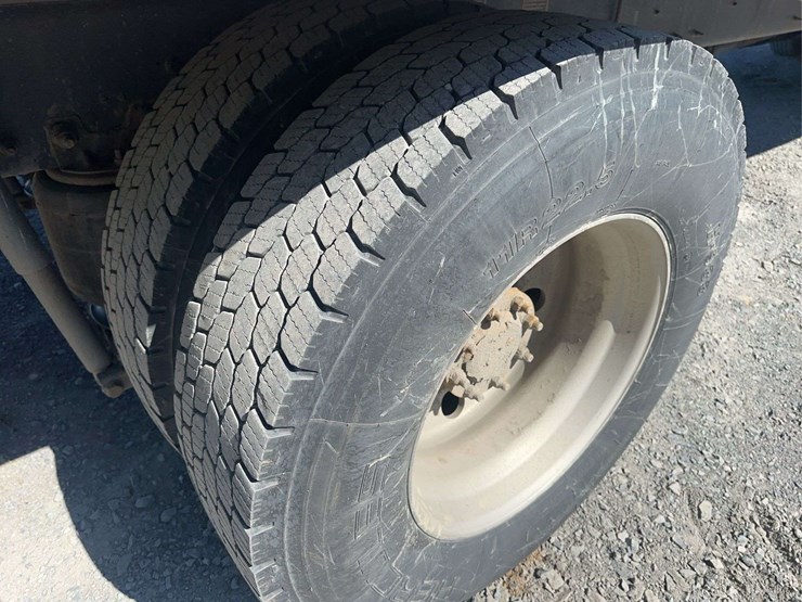 2018-kenworth-t370-image-11