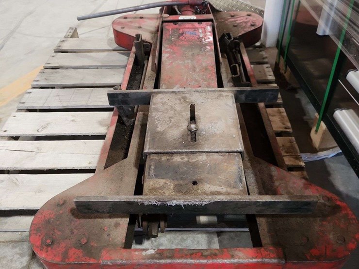 1-ton-floor-jack-image-2