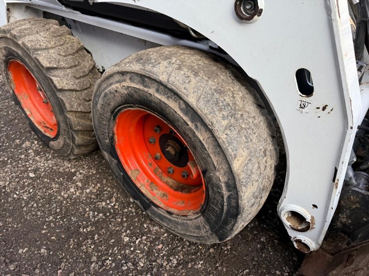 2016-bobcat-s450-image-12