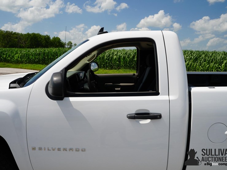 2008-chevrolet-silverado-1500-image-16