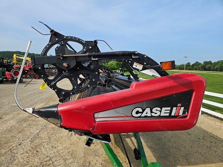 2009-case-ih-2162-image-2