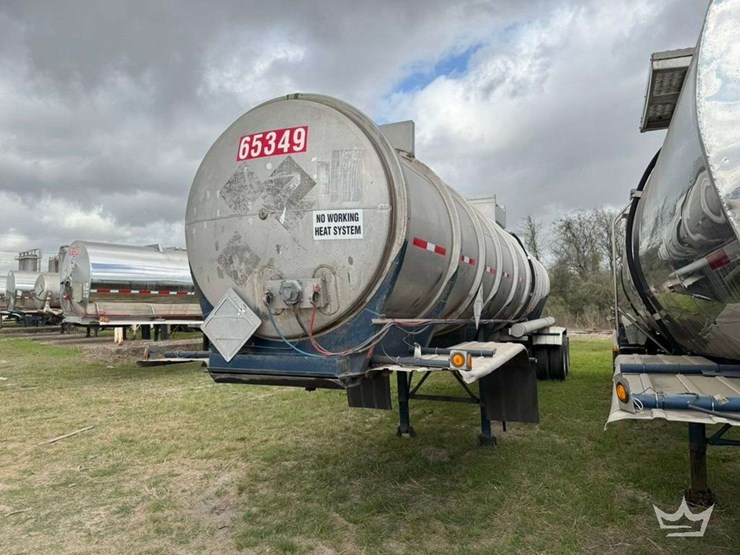 1979-fruehauf-tanker-image-1