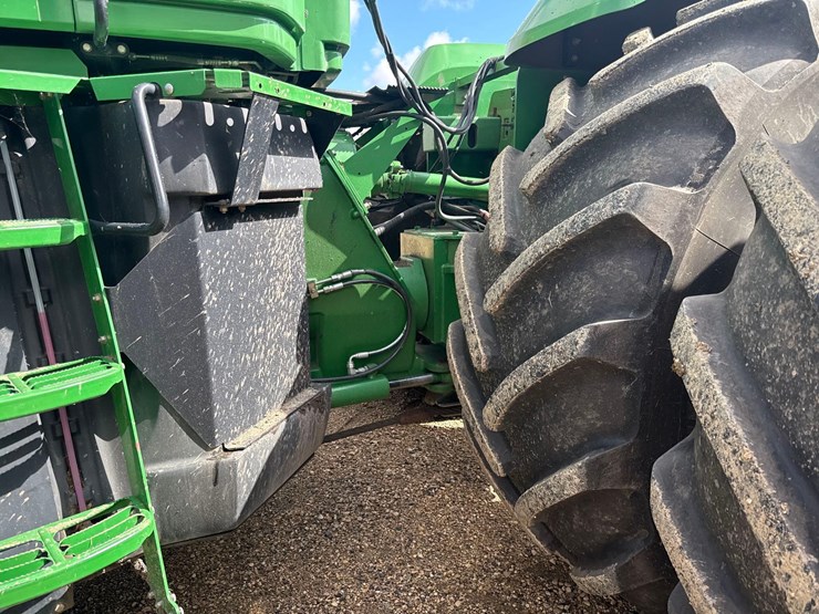 2004-john-deere-9620-image-14