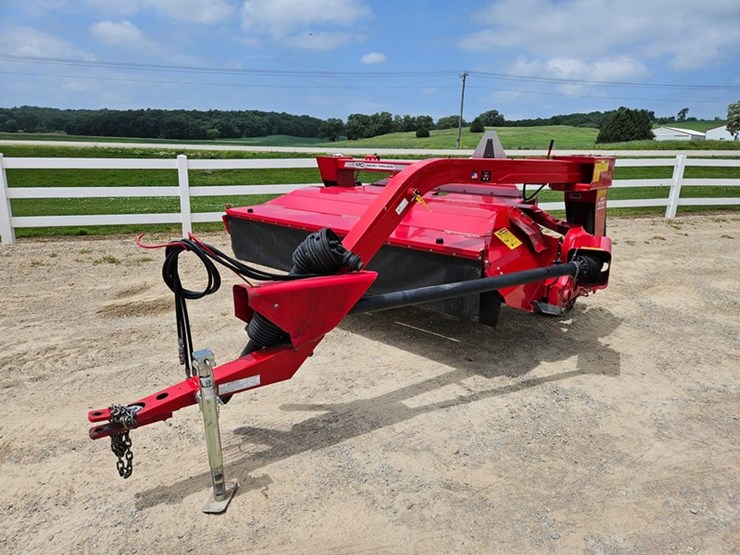 massey-ferguson-1359-image-1