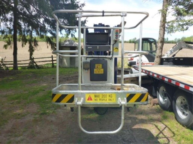 2022-goman-lift-x18-crawler-spider-boom-lift-82202-image-7