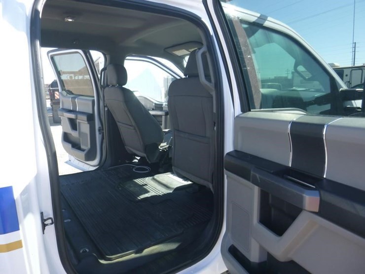 2018-ford-f250-image-8