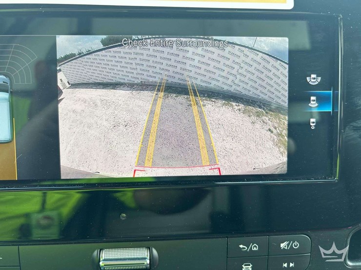 2021-mercedes-benz-sprinter-4500-image-15
