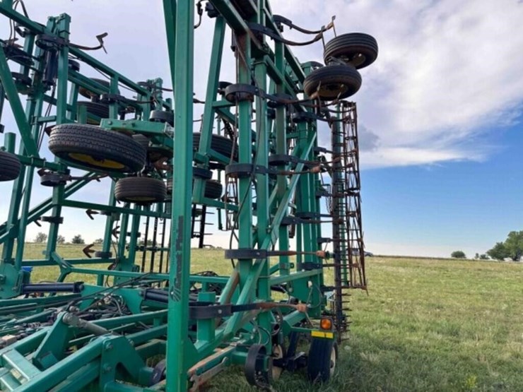 great-plains-folding-3-box-drill,-40'-image-7