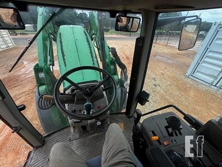 2011-john-deere-7130-image-8