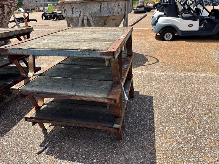 #9446-•-storage-tables-(x3)-image-3