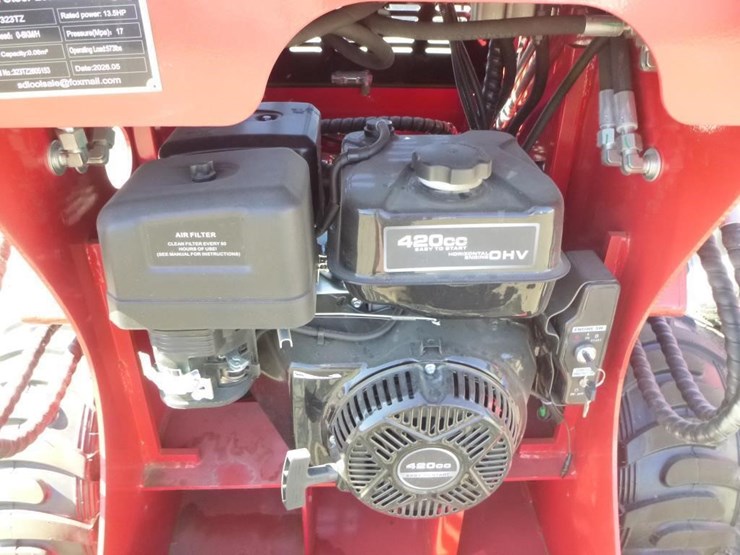 2026-sdlool-323tz-skid-steer-loader-image-16