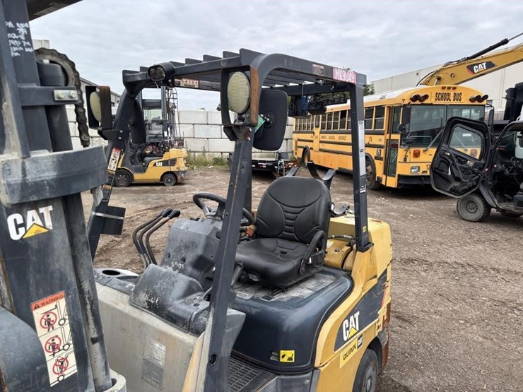 2016-caterpillar-2c6000-image-15