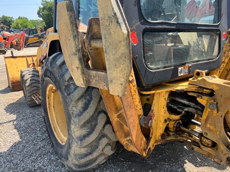 john-deere-310d-image-14