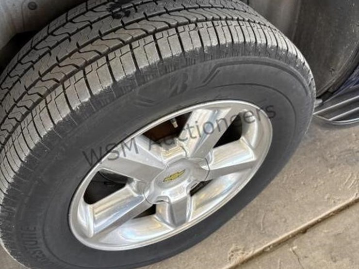 2007-chevrolet-tahoe-image-9