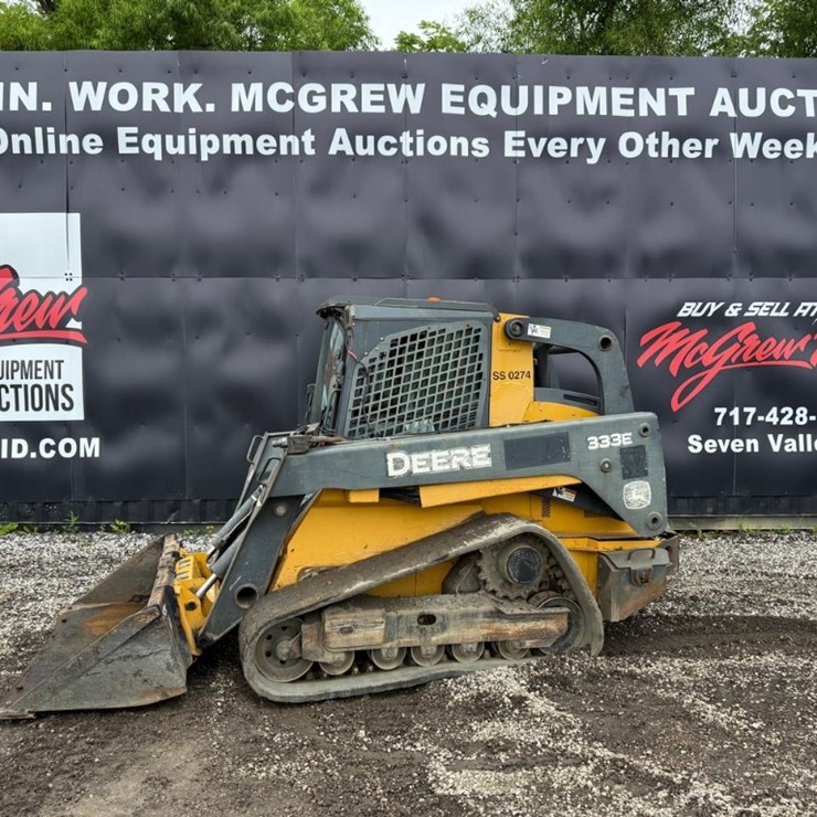 DEERE 333E