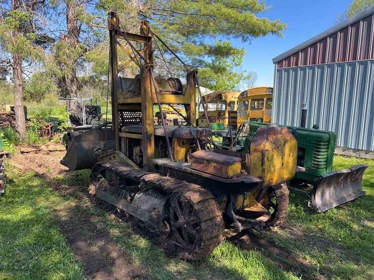 caterpillar-crawler-loader-image-2
